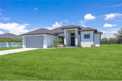 707 NW 7th Pl, Cape Coral, FL 33993 - Photo 3