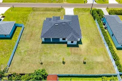 707 NW 7th Pl, Cape Coral, FL 33993 - Photo 31