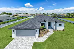 707 NW 7th Pl, Cape Coral, FL 33993 - Photo 27