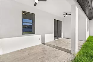 707 NW 7th Pl, Cape Coral, FL 33993 - Photo 25