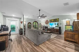 519 NW 26th Pl, Cape Coral, FL 33993 - Photo 5
