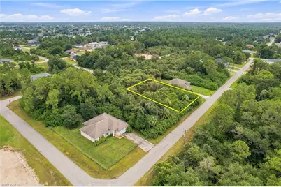 3118 48th St W, Lehigh Acres, FL 33971 - Photo 9