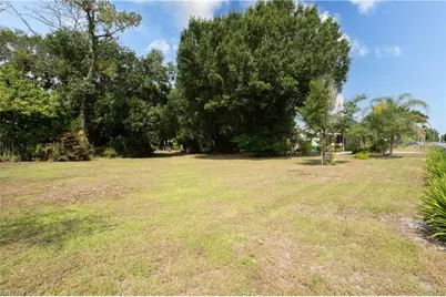 507 Jefferson Ave W, Immokalee, FL 34142 - Photo 27