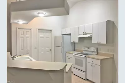 2221 SW 8th Pl, Cape Coral, FL 33991 - Photo 9