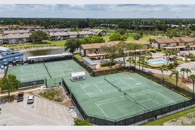 5825 Trailwinds Dr #425, Fort Myers, FL 33907 - Photo 37