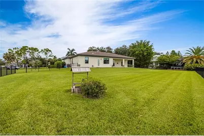 16630 Willow Point Ct, Alva, FL 33920 - Photo 35