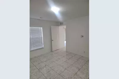 3802 11th St SW, Lehigh Acres, FL 33976 - Photo 7