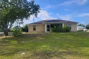 3802 11th St SW, Lehigh Acres, FL 33976 - Photo 3
