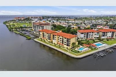 4015 SE 20th Pl #301, Cape Coral, FL 33904 - Photo 43