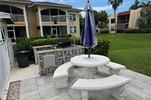 12481 McGregor Blvd, Fort Myers, FL 33919 - Photo 3