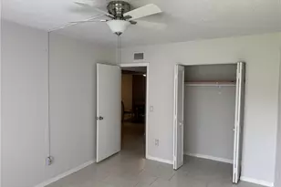 12481 McGregor Blvd, Fort Myers, FL 33919 - Photo 33