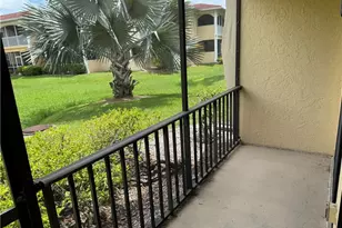 12481 McGregor Blvd, Fort Myers, FL 33919 - Photo 17