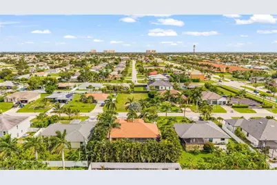1513 SW 43rd Ln, Cape Coral, FL 33914 - Photo 33