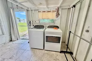 206 Brandywine Ln, North Fort Myers, FL 33917 - Photo 15