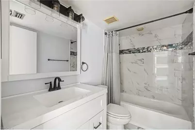 5625 Trailwinds Dr #412, Fort Myers, FL 33907 - Photo 11