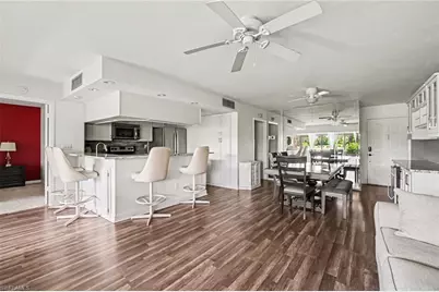 5625 Trailwinds Dr #412, Fort Myers, FL 33907 - Photo 3