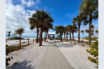 126 Mandalay Rd, Fort Myers Beach, FL 33931 - Photo 5