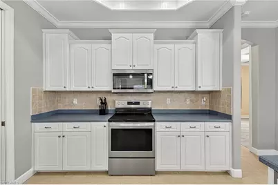 3126 SE 17th Ave, Cape Coral, FL 33904 - Photo 9