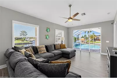 3126 SE 17th Ave, Cape Coral, FL 33904 - Photo 15