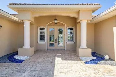3126 SE 17th Ave, Cape Coral, FL 33904 - Photo 5