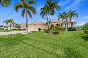2506 Retunda Pkwy W, Cape Coral, FL 33904 - Photo 17