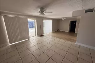 3955 Seminole Ave, Fort Myers, FL 33916 - Photo 9