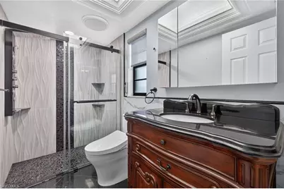 1311 SE 13th Ter, Cape Coral, FL 33990 - Photo 21