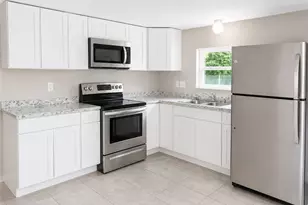 316 W Buell Dr, Fort Myers, FL 33905 - Photo 7