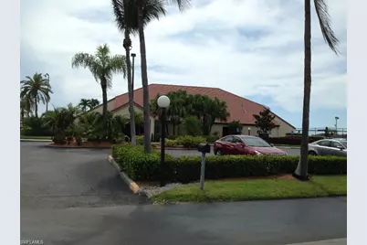 11060 Caravel Cir #105, Fort Myers, FL 33908 - Photo 19