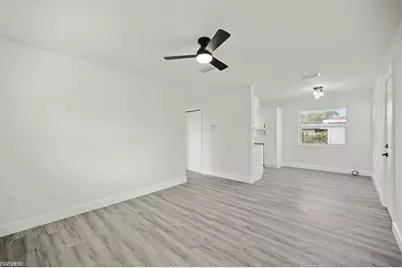 1644 Pawnee St, Fort Myers, FL 33916 - Photo 5