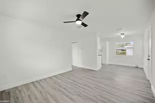 1644 Pawnee St, Fort Myers, FL 33916 - Photo 5