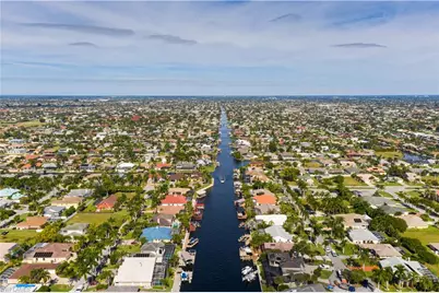 1732 NW 10th Pl, Cape Coral, FL 33993 - Photo 9