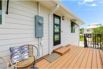139 Coconut Dr, Fort Myers Beach, FL 33931 - Photo 25