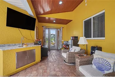 2911 NW 14th Ter, Cape Coral, FL 33993 - Photo 5