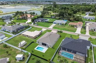 838 NW 2nd St, Cape Coral, FL 33993 - Photo 5