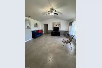 1213 SW 18th Ter, Cape Coral, FL 33991 - Photo 5