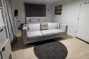 613 SE 46th Ter, Cape Coral, FL 33904 - Photo 17