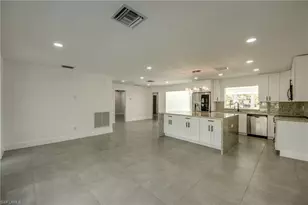 4312 S Pacific Cir, North Fort Myers, FL 33903 - Photo 11
