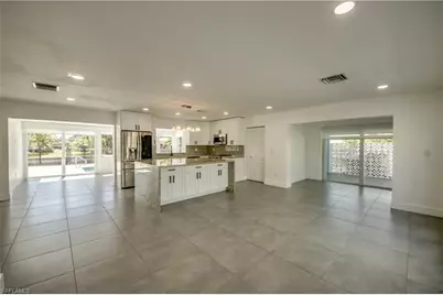 4312 S Pacific Cir, North Fort Myers, FL 33903 - Photo 7