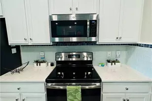 10751 Palazzo Wy, Fort Myers, FL 33913 - Photo 5