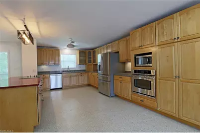 1353 Stadler Dr, Fort Myers, FL 33901 - Photo 3