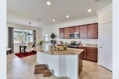 10399 Prato Dr, Fort Myers, FL 33913 - Photo 5