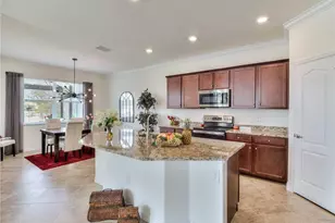 10399 Prato Dr, Fort Myers, FL 33913 - Photo 5