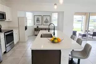 2504 NW 19th Pl, Cape Coral, FL 33993 - Photo 5