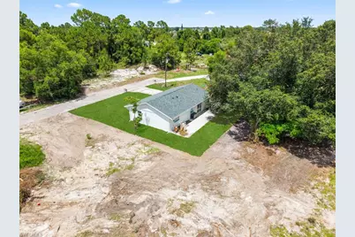 3203 28th St SW, Lehigh Acres, FL 33976 - Photo 3