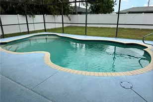 304 NE 19th Terrace, Cape Coral, FL 33909 - Photo 27