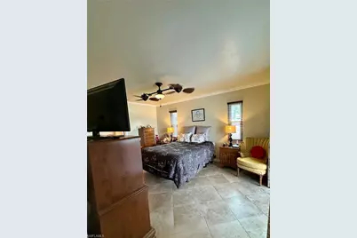 304 NE 19th Ter, Cape Coral, FL 33909 - Photo 19