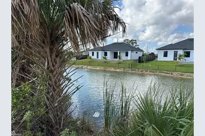 3538 NE 15th Ave, Cape Coral, FL 33909 - Photo 3