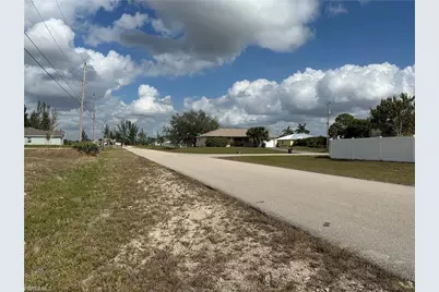 3538 NE 15th Ave, Cape Coral, FL 33909 - Photo 7