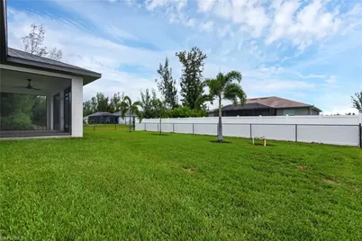 4305 NW 20th St, Cape Coral, FL 33993 - Photo 27